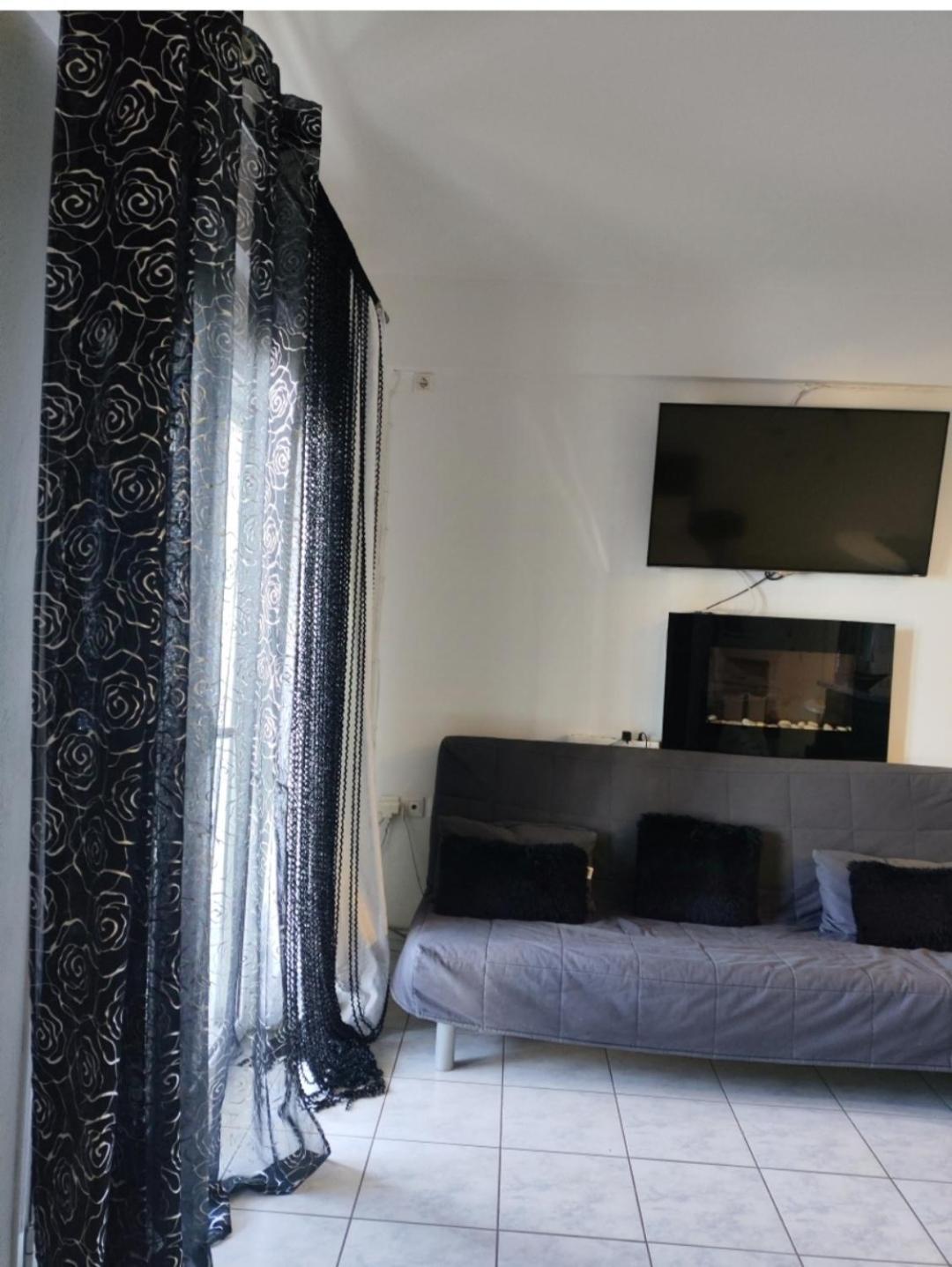 Appartamento Ελένη Megalochori  Esterno foto
